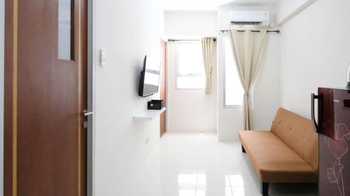 Surabaya Apartment | Comfy 2BR Apartment at Puncak Kertajaya Surabaya near ITS By Travelio