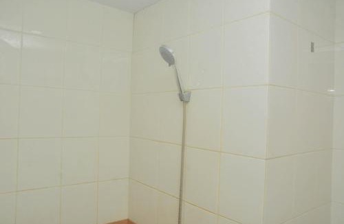 Rawasari Apartment | Comfy and Best Deal 2BR at Green Pramuka City Apartment By Travelio