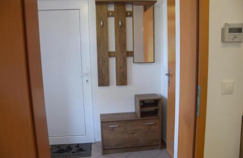 Kranj Apartment | COMFY and BRIGHT Apartment