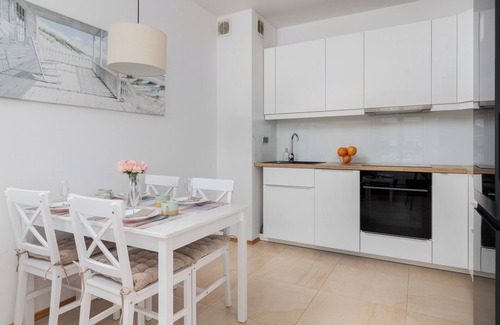 Pogorze Apartment | Comfy Apartment Czarnieckiego by Renters