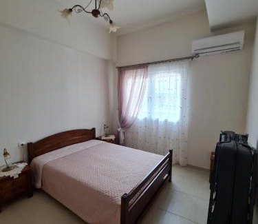 Agios Dimitrios Apartment | Comfy City Apartment