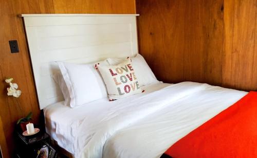 Carling House | Comfy Cottage in Georgian Bay - Rockwood #9