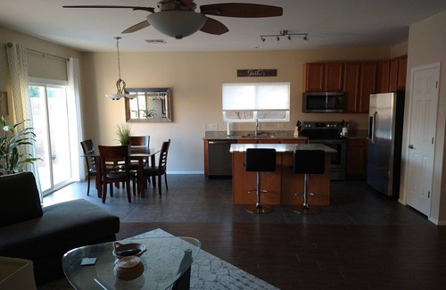 Rancho Vistoso House | Comfy Cozy Casa in Rancho Vistoso. Close to parks and and trails.