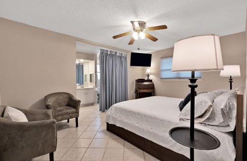 Universal City House | Comfy Home With Great Accessibility