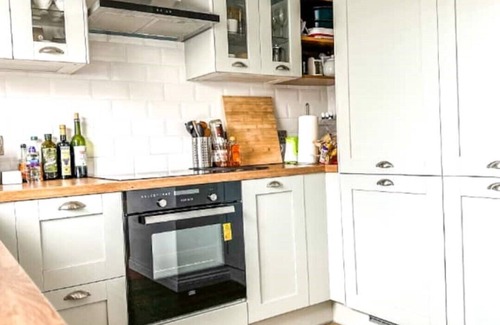 Broxburn Villa | Comfy house in West Lothian - 10 min from the airport!