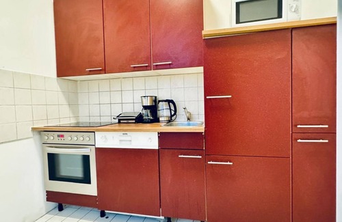 Grinzing Apartment | Comfy Room in a Shared Apt, 10Min to FAC Platz