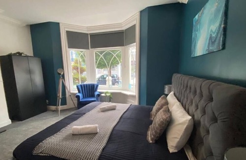 South Shields House | Comfy-stays - Ocean Road