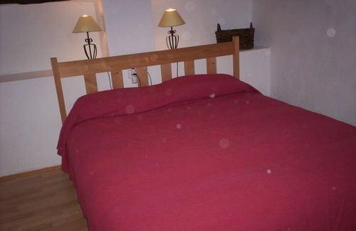 Fores Other | Comfy stone house with views on Trail of Cisters 110km Barcelona