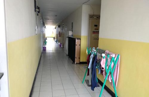 Karawang Apartment | Comfy Studio Emerald Hills