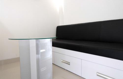 Cikarang Apartment | Comfy Studio Room The Oasis Apartment By Travelio