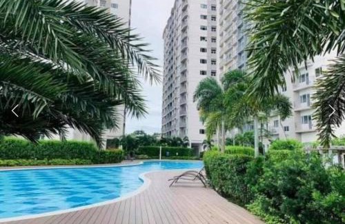 Las Pinas Apartment | Comfy Studio unit with Wi-fi, Las Piňas City, parking rent optional