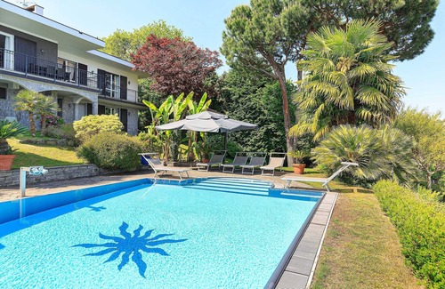Nebbiuno Villa | Comfy villa with private pool and views over the lake! - Villa Isabella