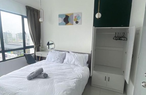 Bandar Menjalara Apartment | Comfy WIFI place @Manjalara 5Min to Desa Park City