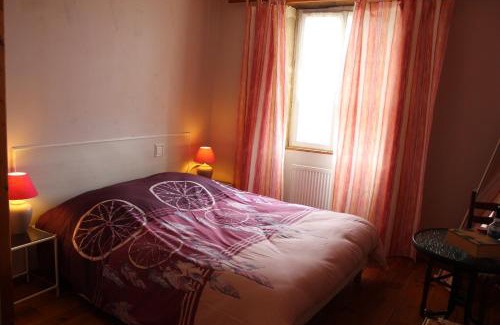 Bourg-le-Comte Bed & Breakfast | COMME UN COQ EN PÂTE