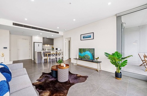 Lidcombe Apartment | Commodious 2 Bedroom APT in OP