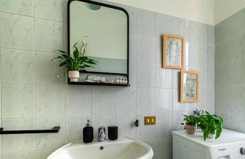 Lipomo Apartment | Como Bike & Family Apartment