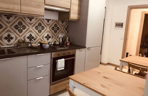 Como Apartment | Como Chiasso new deco 2 bedrooms 2bathrooms lake view AC parking