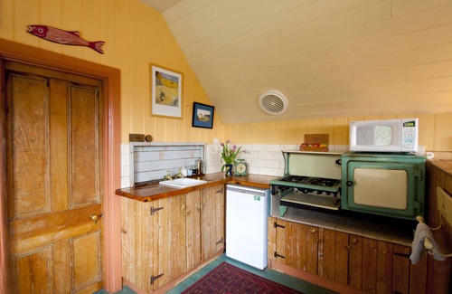 Olinda Cottage | Como Cottages Accommodation