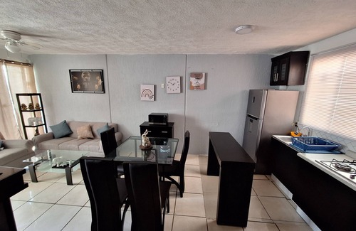 San Pedro Tlaquepaque Apartment | Como Depth Cerca de la Central de Autobuses a 10 min del Parían Tlaquepaque