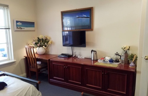 Como Bed & Breakfast | Como House Garden View Suite