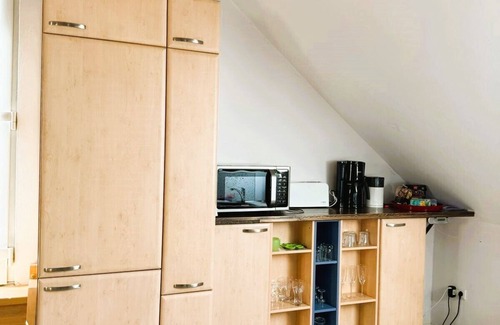 Schwanewede Apartment | Complete vacation apartment, craftsman's apartment, guest apartment