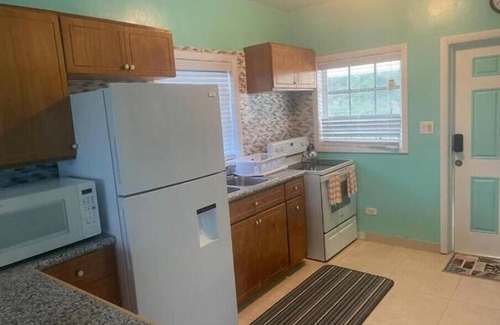 Rokers Point Apartment | Complete Villa Down stairs, 2 Bedroom