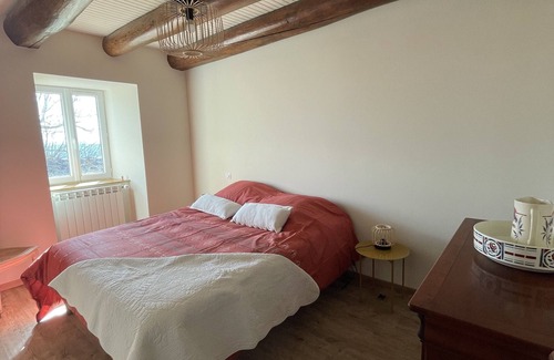 Coren Other | Completely renovated country house sleeps 12
