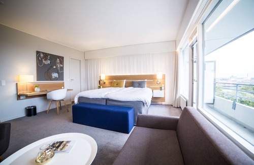 Aalborg Midtby Hotel | Comwell Hvide Hus Aalborg, Dolce by Wyndham