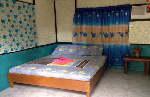 Busuanga House | Concepcion Divers Lodge Hut 1