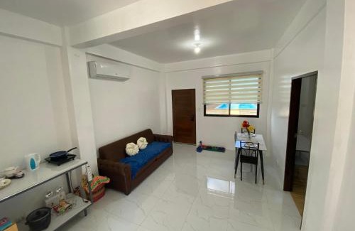 Manolo Fortich Apartment | Concetta Tourist Inn Apartelle with Pool