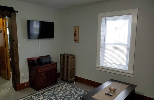 Seneca Falls Apartment | Concord for Solo or Couples