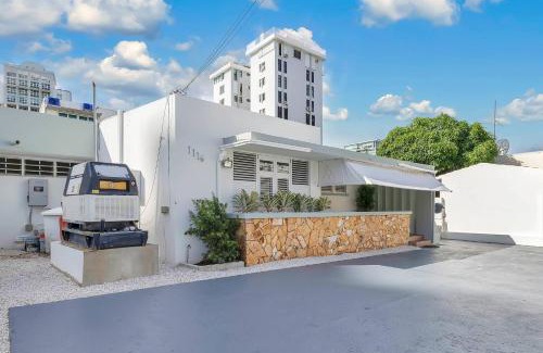 Santurce House | Condado Villa 4Bd 3Ba Spa-Generator-Parking
