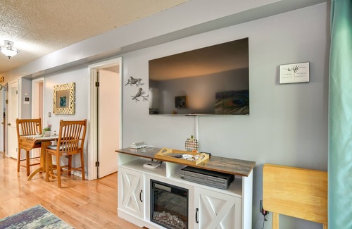 Notch Estates Condo | Condo 2 Mi to Silver Dollar City: Relax Fireside!