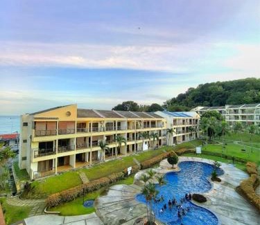 Port Dickson Apartment | Condo by the Beach Port Dickson - Forest & Poolview