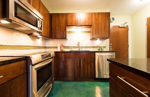Financial District Condo | Condo in the heart of downtown Austin.- 8th street-