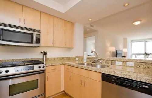 Little Saigon Condo | Condo near Hayes Valley with R/T Deck & Parking -San Francisco Life Real Estate