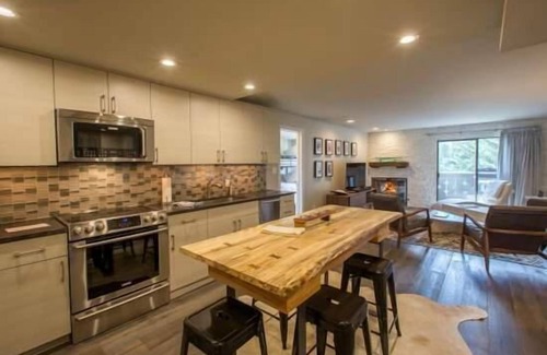 Vail Condo | Condo Near Vail Village & Gondola with Free Parking & WiFi by RedAwning