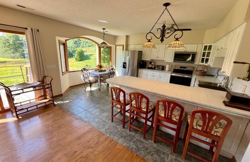 Roaring Gap Condo | Condo on the Green