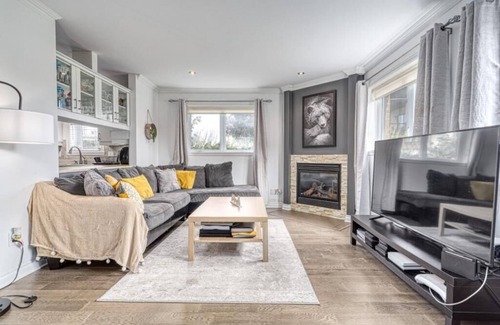 Lachenaie Condo | Condo très beau et tranquille au de Lachenaie/Terrebonne