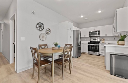 Lake City Condo | Condo with stunning views of Lake Pepin - Unit 203