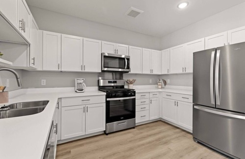 Lake City Condo | Condo with stunning views of Lake Pepin - Unit 204