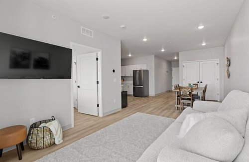 Lake City Condo | Condo with stunning views of Lake Pepin - Unit 204