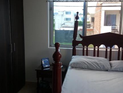 Flandes Apartment | Condominio Santa Hagia Sofia - Casa y 2 apartamentos