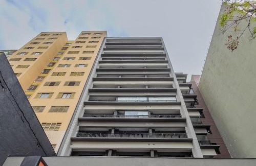Vila Buarque House | Condominium with pool next to Buenos Aires Park