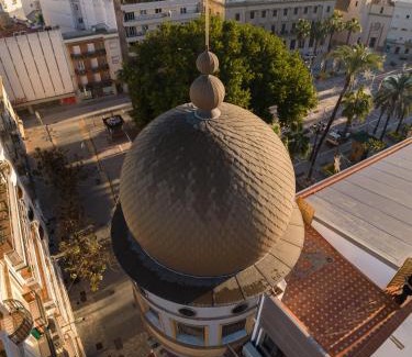 Huelva Apartment | Conjunto de APARTAMENTOS ANTIGUO PALACIO HOTEL PARIS
