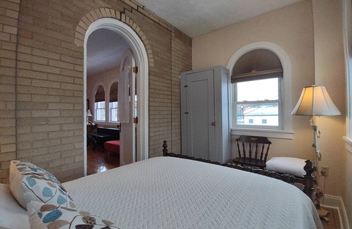 Connellsville Bed & Breakfast | Connellsville B&B