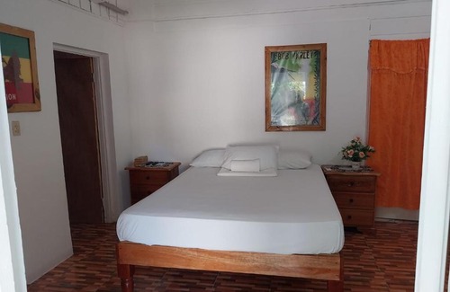 West End Apartment | Conrod's Negril Guesthouse