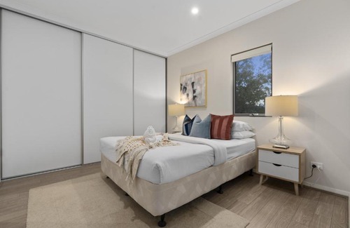 Bassendean Apartment | Contemporary Comfort Suite Relax and Explore
