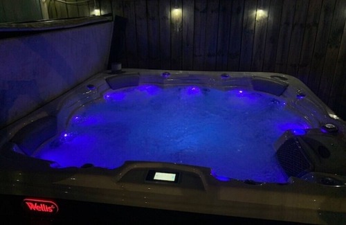 Old Town West House | Contemporary, Cozy, & Convenient in Old Town Alexandria