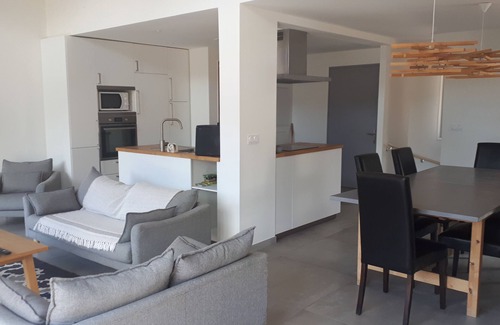 Saint-Dalmas Ski Chalet | Contemporary family chalet 2 minutes from "La Colmiane" ski resort